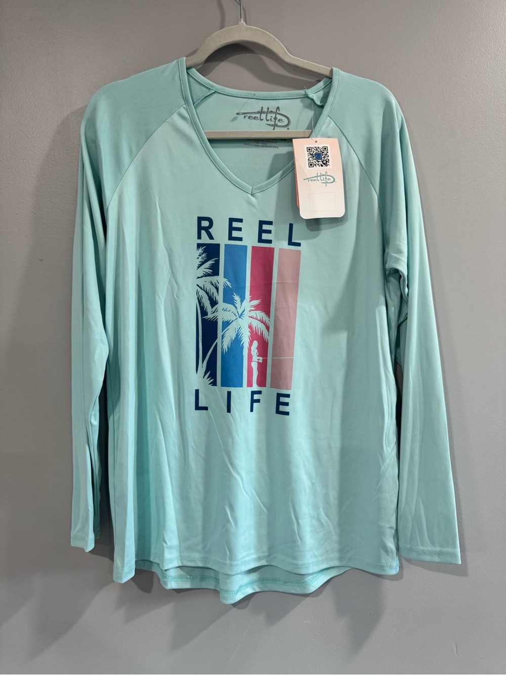 Women's Long Sleeve V-Neck Tee - Mint